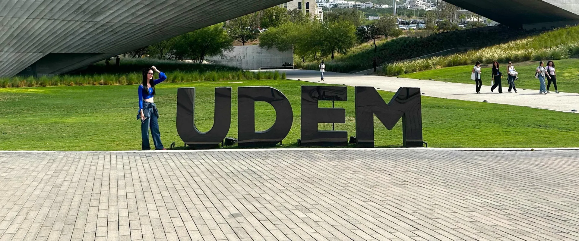 Primera javeriana en iniciar la doble titulación en Negocios Internacionales con la Universidad de Monterrey