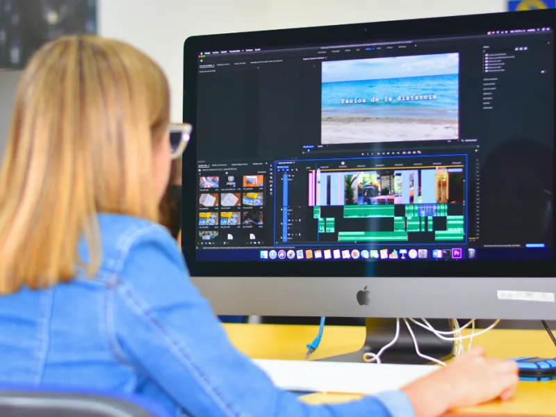 Estudiantes y egresados: protagonistas de la transformación